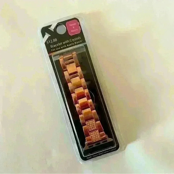 Rose Gold Apple Watch Band with faux diamonds - Picture 1 of 4